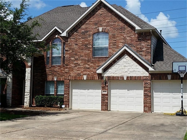 11134 Sheldon Bend Drive - Photo 1