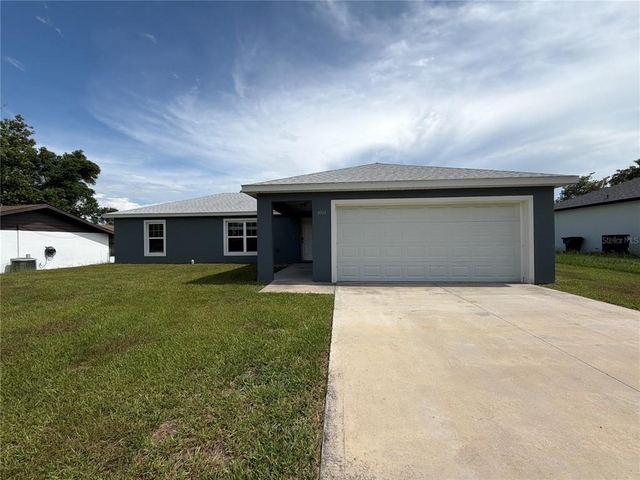 4004 Sw 138th Place - Photo 1
