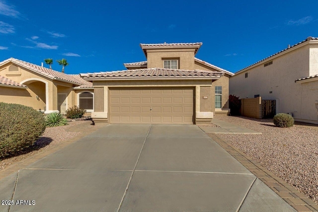 354 W Bolero Drive - Photo 1
