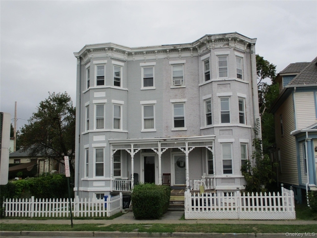 33 Bayview Terrace - Photo 1