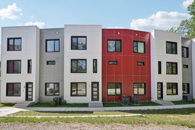 2007 Jade Street - Photo 1