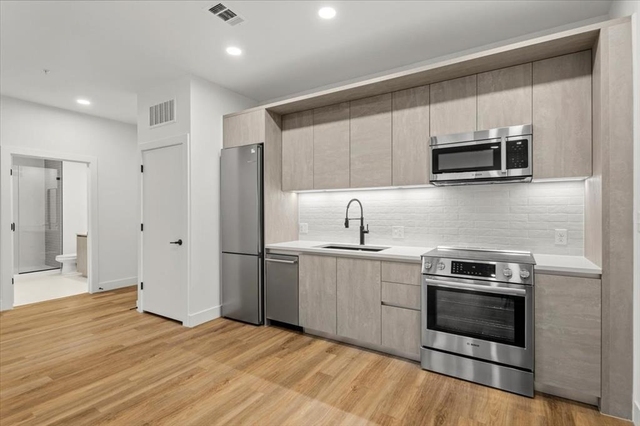 4315 S Congress Ave - Photo 1