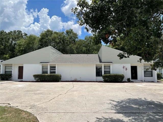 1916 Crystal Grove Drive - Photo 1