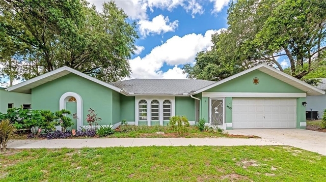 4819 Wecoma Avenue - Photo 1