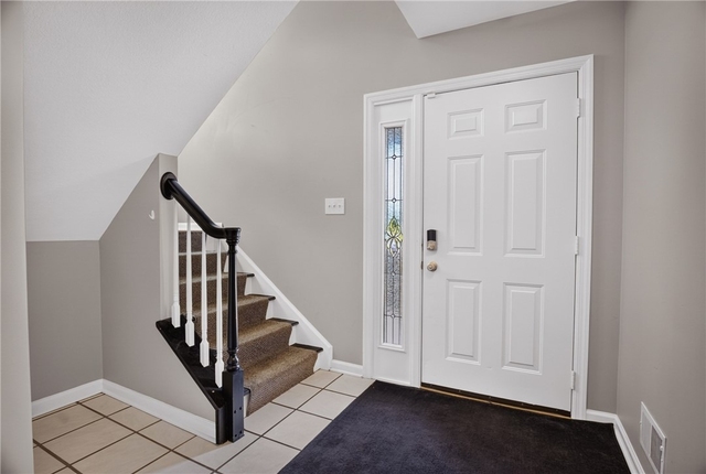 9704 Sundance Dr - Photo 1
