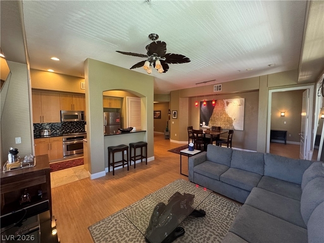 50 E Serene Avenue - Photo 1