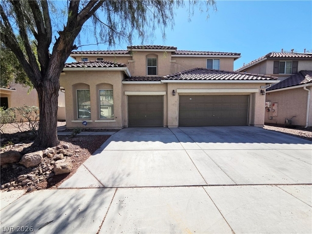 5516 Grey Pointe Street - Photo 1