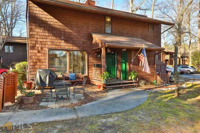 13 Northlake Drive - Photo 1