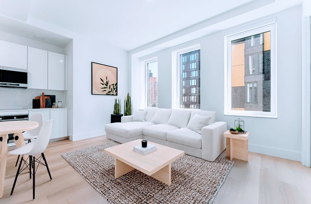 55 Broad Street - Photo 1