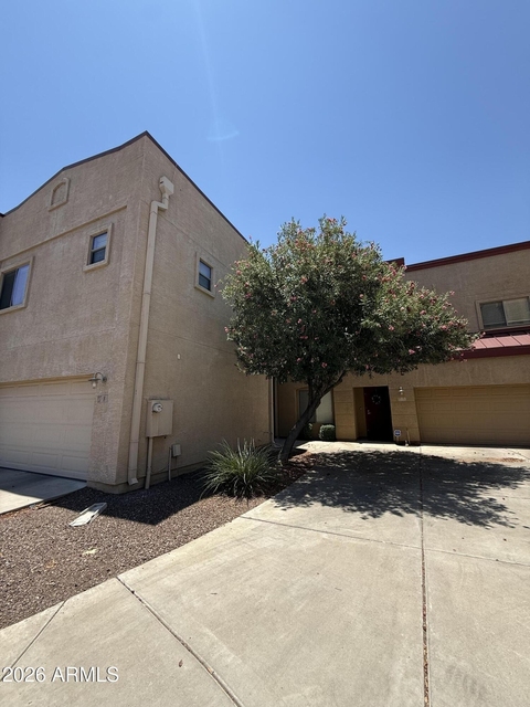 1015 S Val Vista Drive - Photo 1