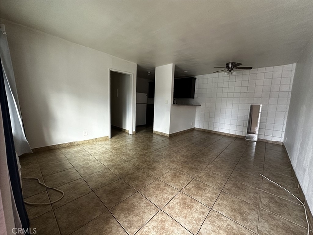 120 E Pine - Photo 1