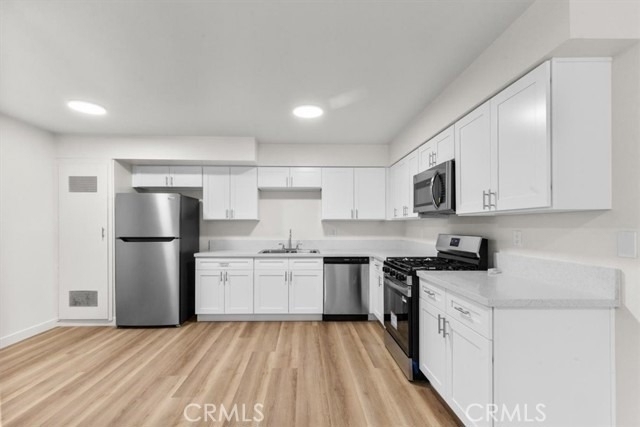 1002 Lombard Dr - Photo 1