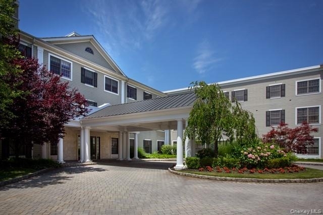 61 Bryant Avenue - Photo 1