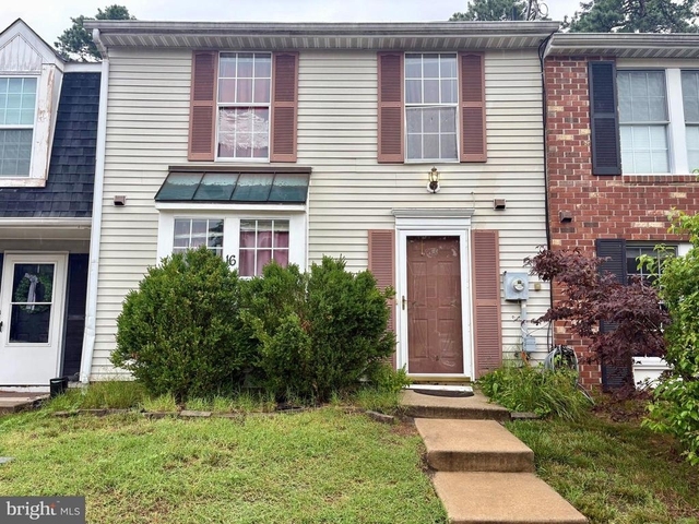 16 Dorchester Circle - Photo 1