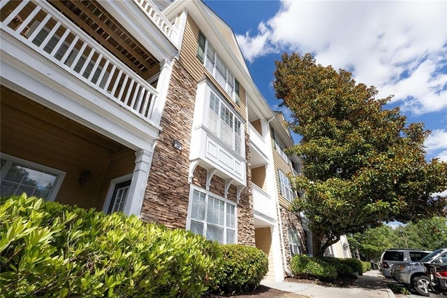232 Bentley Place - Photo 1