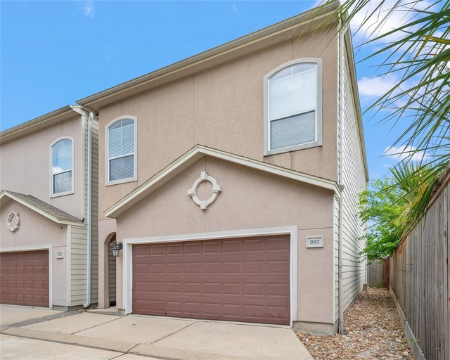 907 Mckinney Park Lane - Photo 1