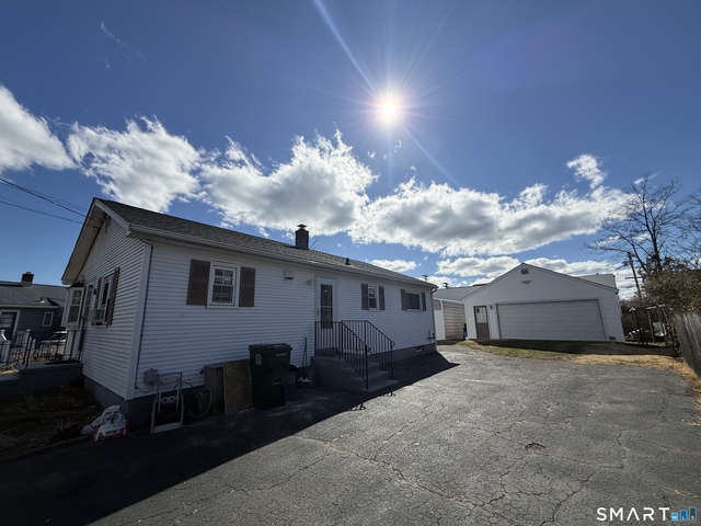 35 Early Avenue - Photo 1