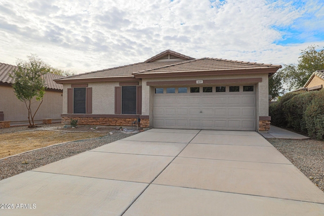 1693 E Milky Way - Photo 1