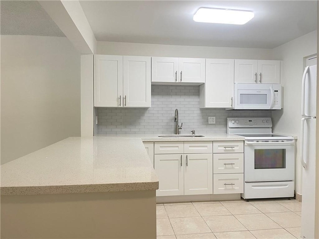 2307 S Cypress Bend Drive - Photo 1