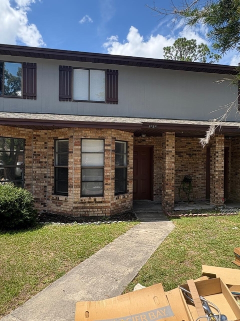 1838 Foxhall Circle - Photo 1