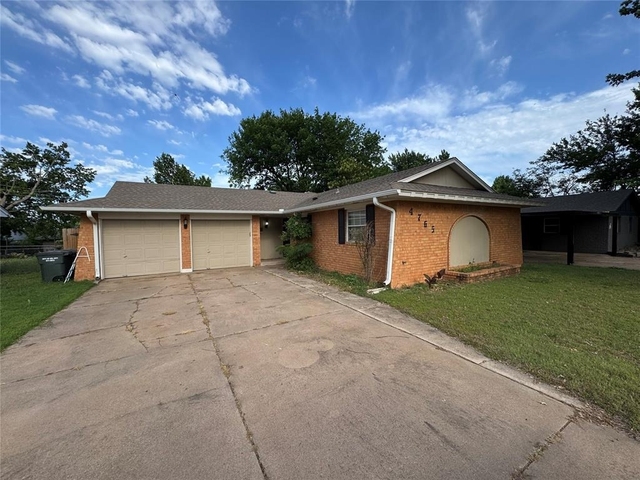 4765 Spiva Drive - Photo 1