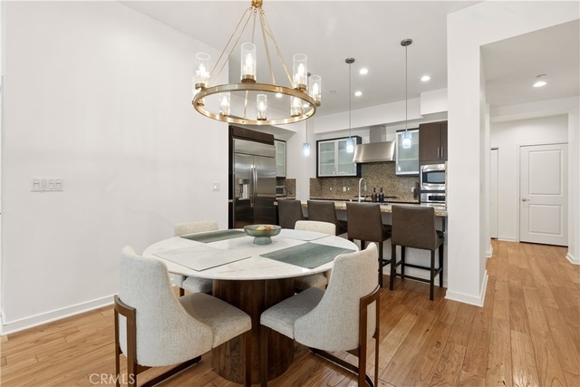 21 Gramercy - Photo 1