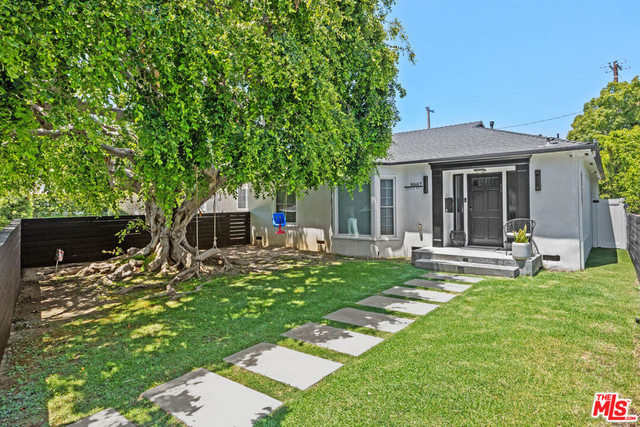 9007 David Avenue - Photo 1