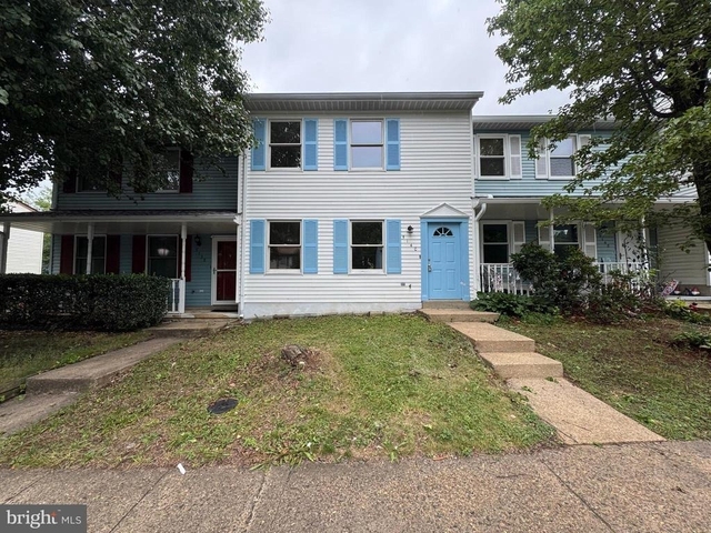 5140 Redbud Road - Photo 1
