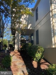 1823 N Shore Court - Photo 1