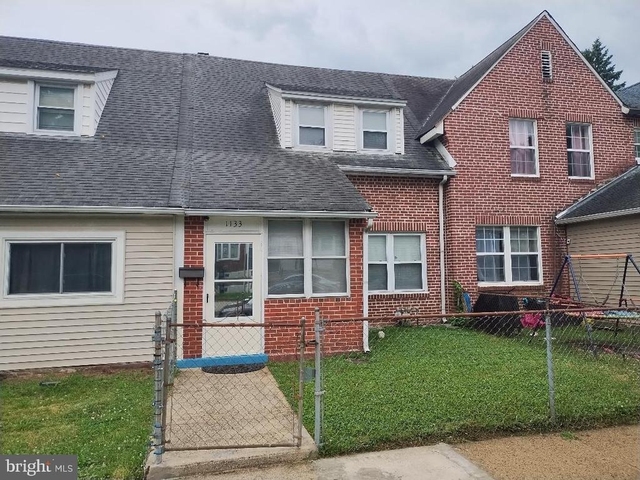 1133 Sterling Avenue - Photo 1