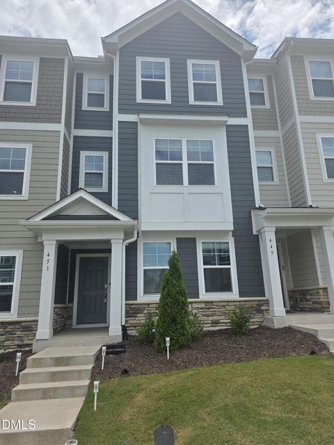 451 Carolina Springs Boulevard - Photo 1