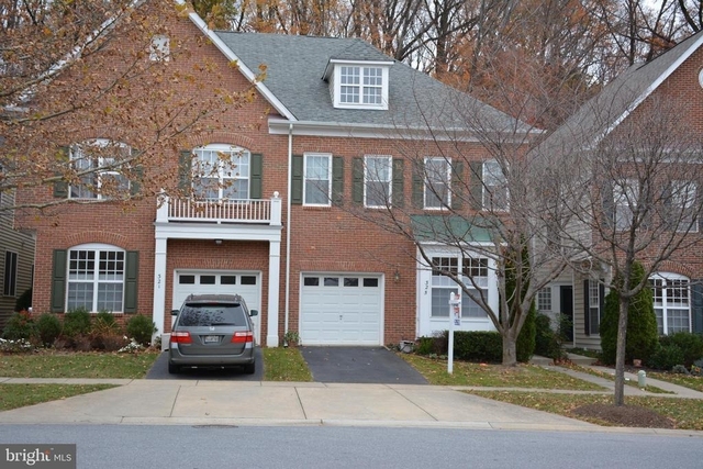 325 Winter Walk Drive - Photo 1