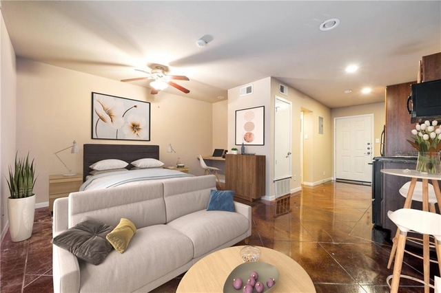 301 W 38th St - Photo 1