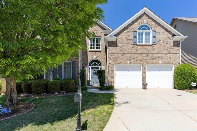 624 Maple Grove Way - Photo 1
