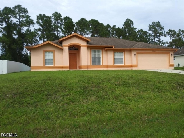 5546 Beck Street - Photo 1