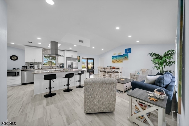 299 Rotonda Circle - Photo 1