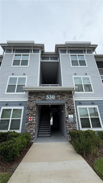 530 Academy Drive - Photo 1