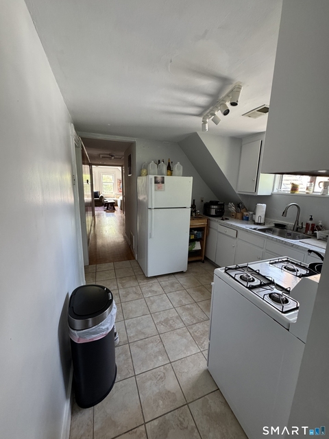 789 Orange Street - Photo 1
