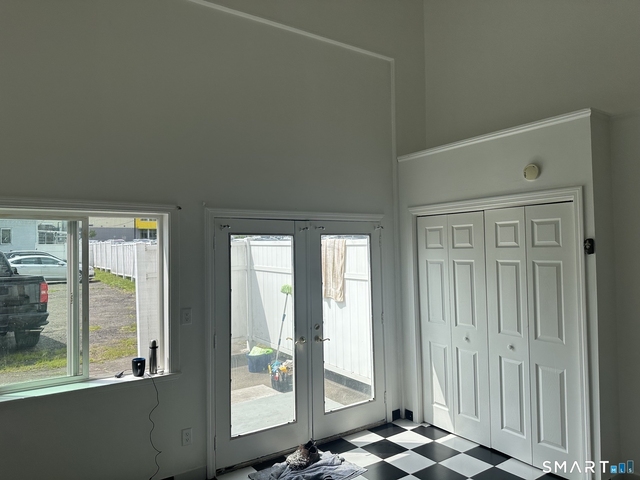 379 Derby Avenue - Photo 1