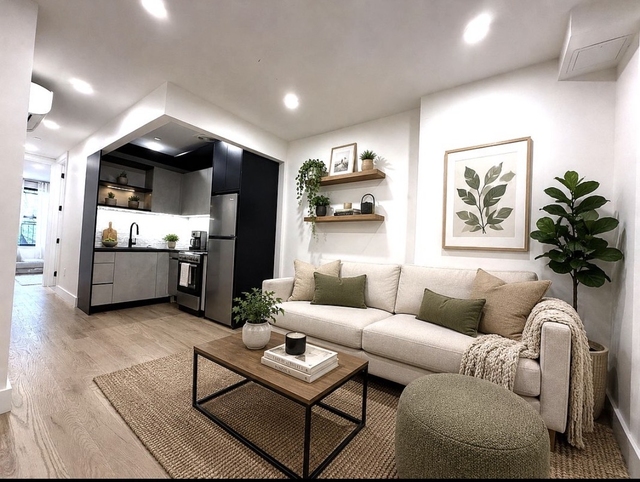 2324 Bedford ave - Photo 1