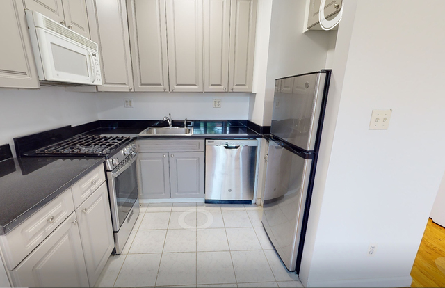 318 East 89th Street - Photo 1
