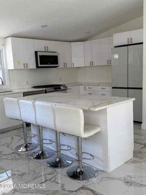 429 Brookside Avenue - Photo 1