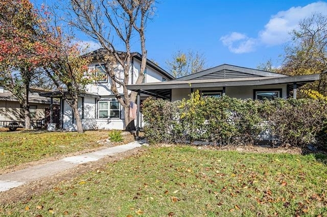 408 Dawson Circle - Photo 1