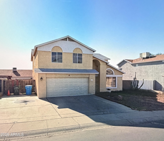 8935 W Windsor Avenue - Photo 1