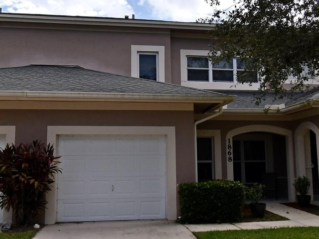 1868 S Dovetail Drive - Photo 1