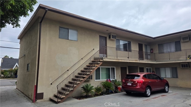 6471 Western - Photo 1