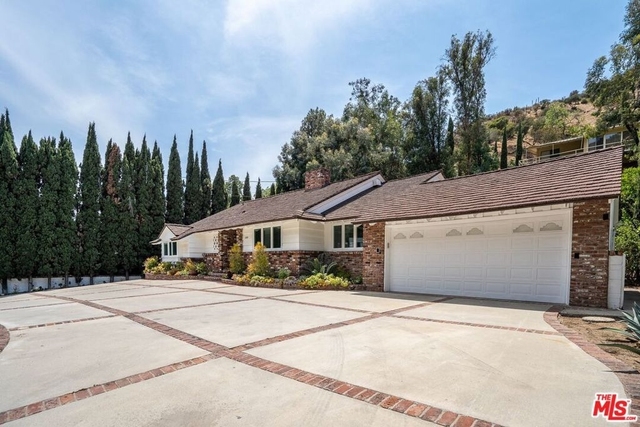 2201 Coldwater Canyon Drive - Photo 1
