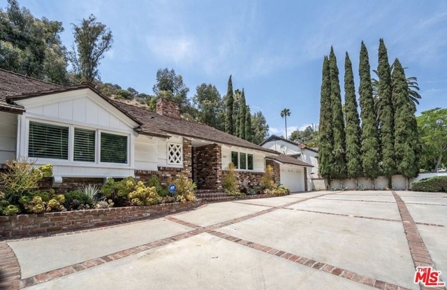 2201 Coldwater Canyon Drive - Photo 1