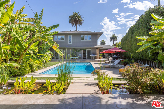 11835 S South Park Avenue - Photo 1