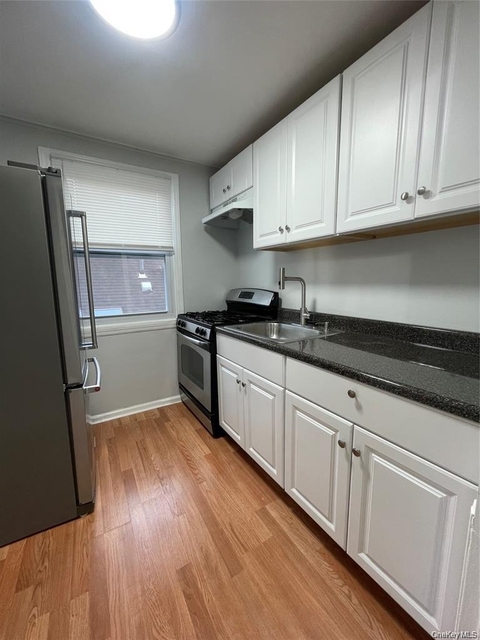 12938 154th Street - Photo 1